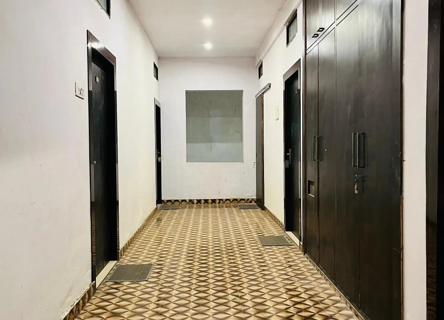 Krishna Villa Varanasi
