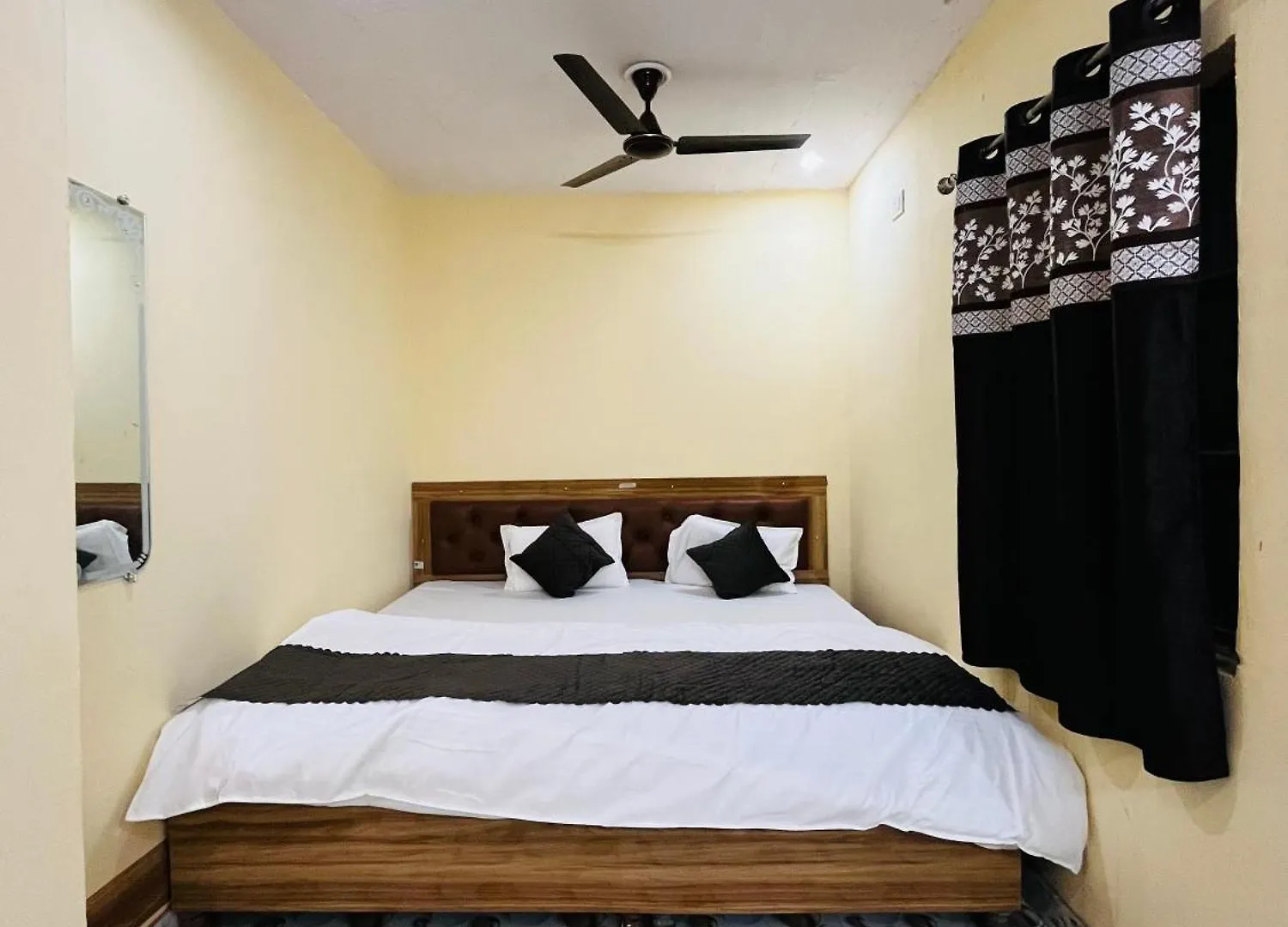 Krishna Villa Varanasi Homestay